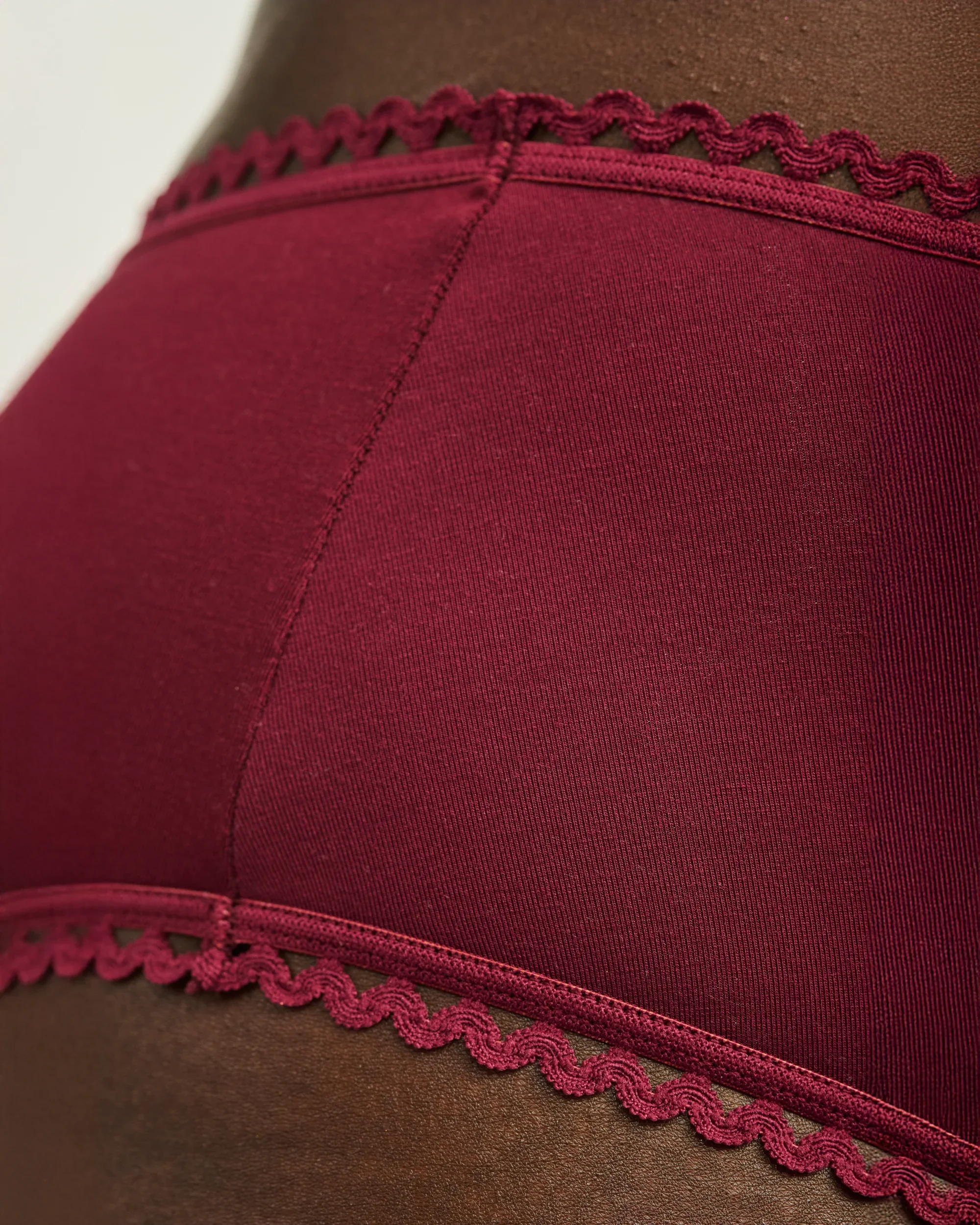 Essential Cheeky - Image 9